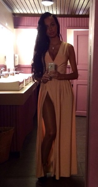 Молодая, сексуальная, горячая брюнетка приглашает в гости щедрого мужчину. Гарантирую незабываемые впечатления! Фото 100% реальные. 16226, 22 года